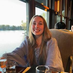 Meet your Posher, Mikaela